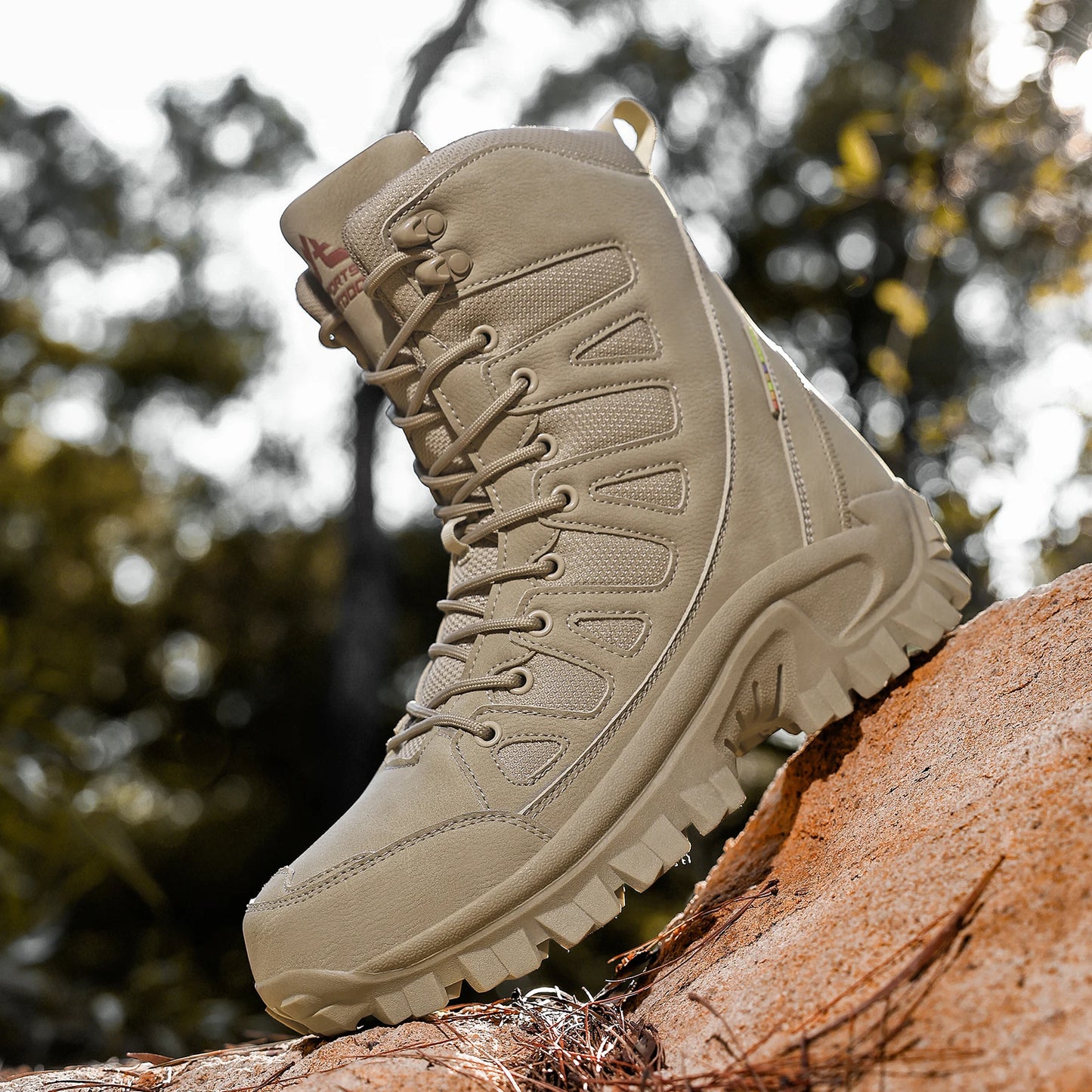 High-Top Leather Men's Boots Breathable Desert Combat Boots Outdoor Non-slip Hiking Boots Men Motorcycle Boots Work Ankle Boots