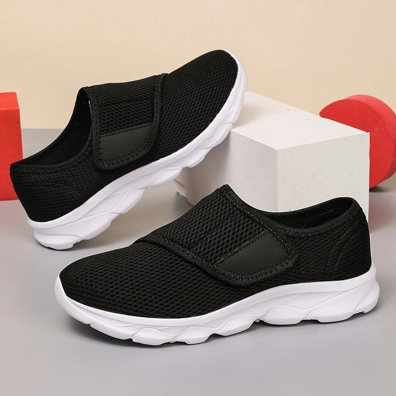 Unisex Wide Footed Shoes Women Casual Shoes Fashion Breathable Walking Mesh Flat Shoes for Men Sneakers Black Female Footwear