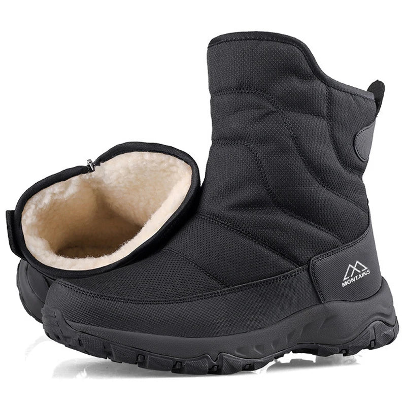 Winter New Thick Short Tube Cotton Boots Anti Slip Casual Men Snow Boots Plush Outdoor Hiking Shoes