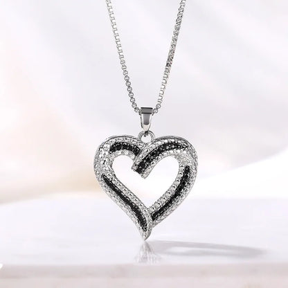 Heart Shaped Pendant Necklace, Hollow Design, Zinc Alloy Jewelry