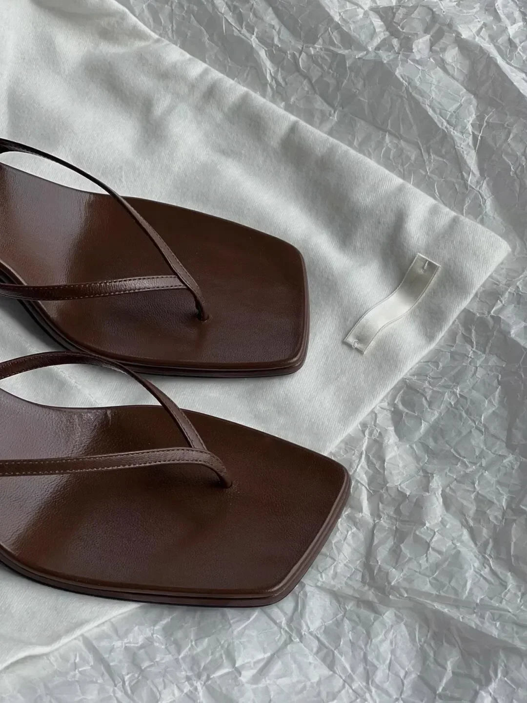 Retro Square Toe Clip Toe Sandals Kitten Heel Back Strap Brown Solid Concise French Style Sexy Fashion Women Shoes Summer Casual