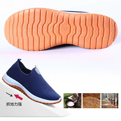 Men's Mesh Breathable Casual Running Shoes with Soft Rubber Sole