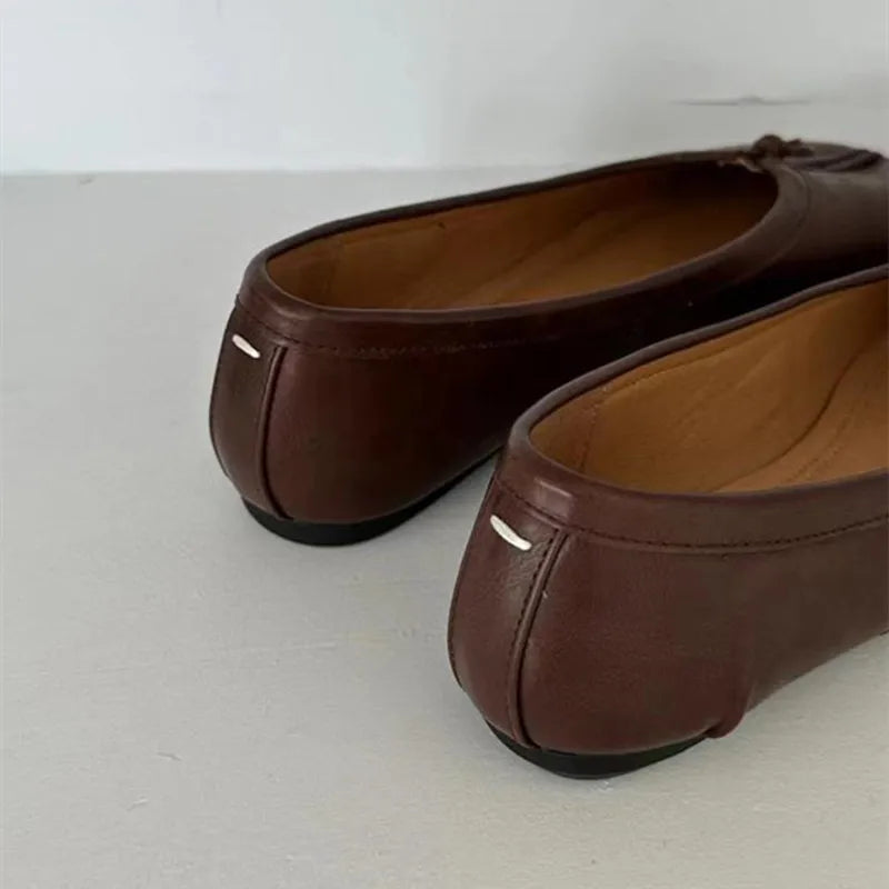 Fashion Soft Leather Split Toe Women Tabi Ballet Flats Spring Autumn Comfortable Walking Lazy Loafers Casual Girls Dance Shoes