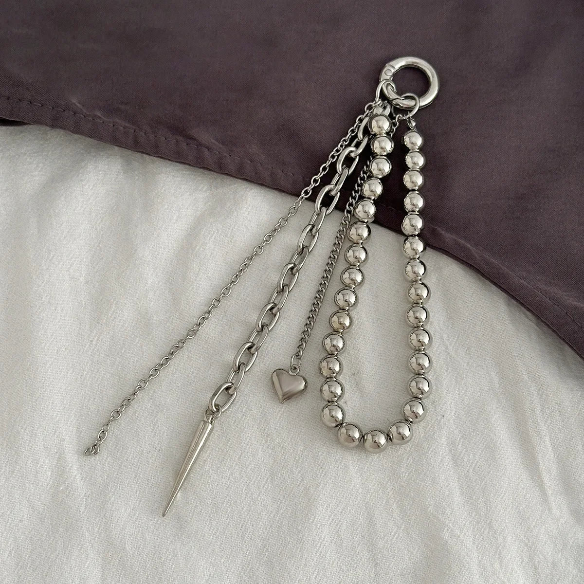 2025 New Pearl Beadeds Chain Keychain Ccb Peach Heart Bead Bag Chain Pendant Jewelry Accessories Daily Wear Keychain Gifts