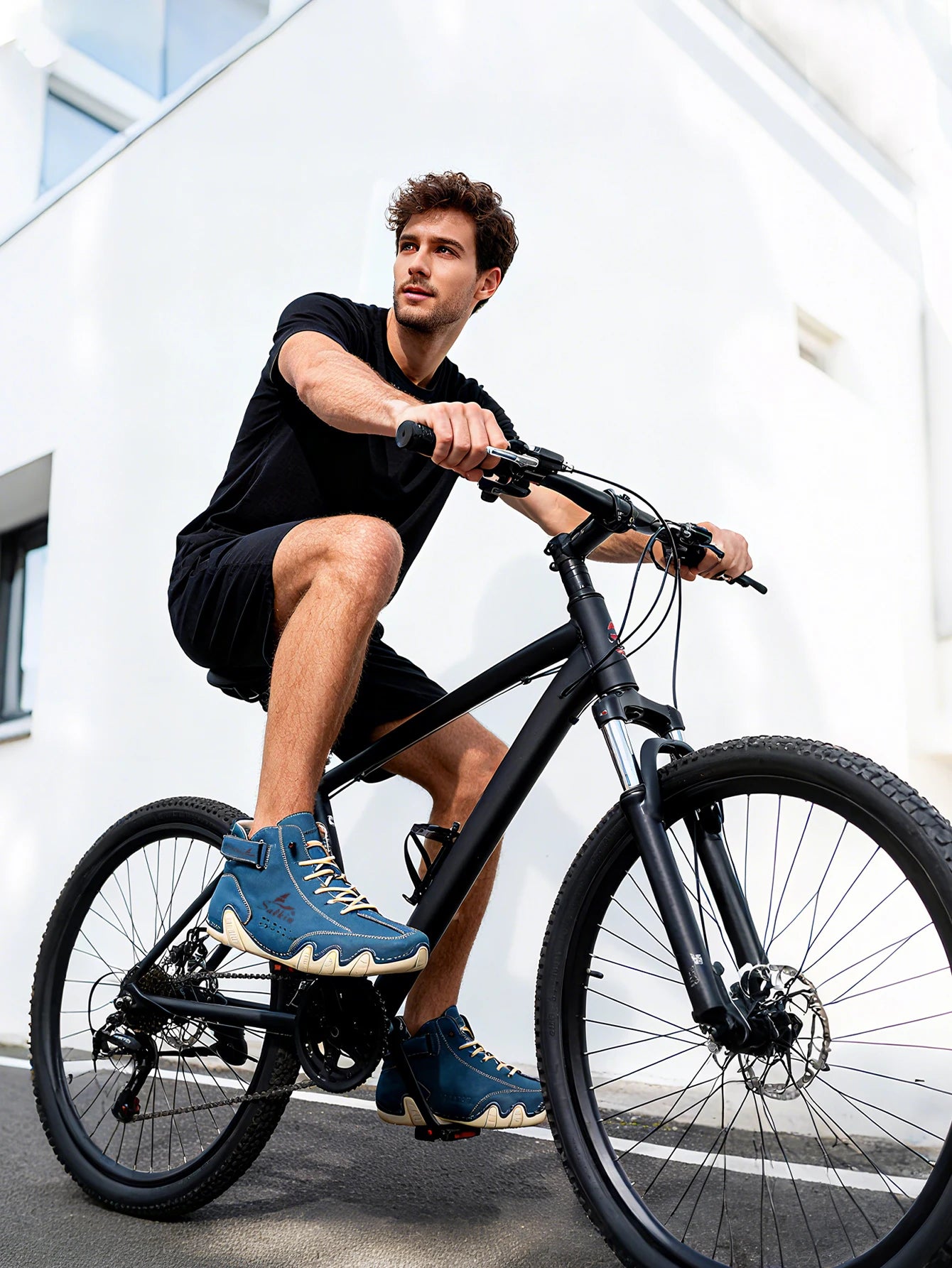 Handmade Outdoor Men Boots Men Casual Leather Shoes Autumn Retro Breathable Casual Men's Sneakers Fashion Lace Up Ankle Boots