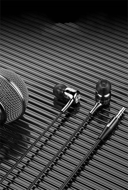 Wired In-Ear Headphones 3.5mm Microphone Inline Control