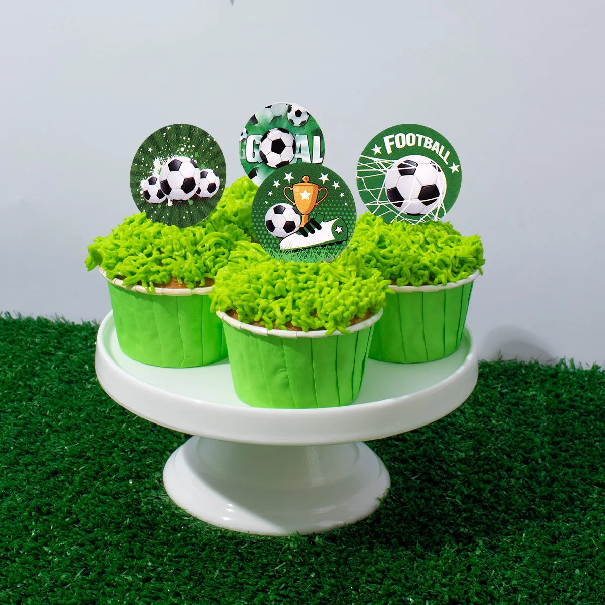 500pcs Soccer Stickers Football Theme Label Sealing Sticker for Boys Birthday Baby Shower Party Supplies Sports Theme Decor