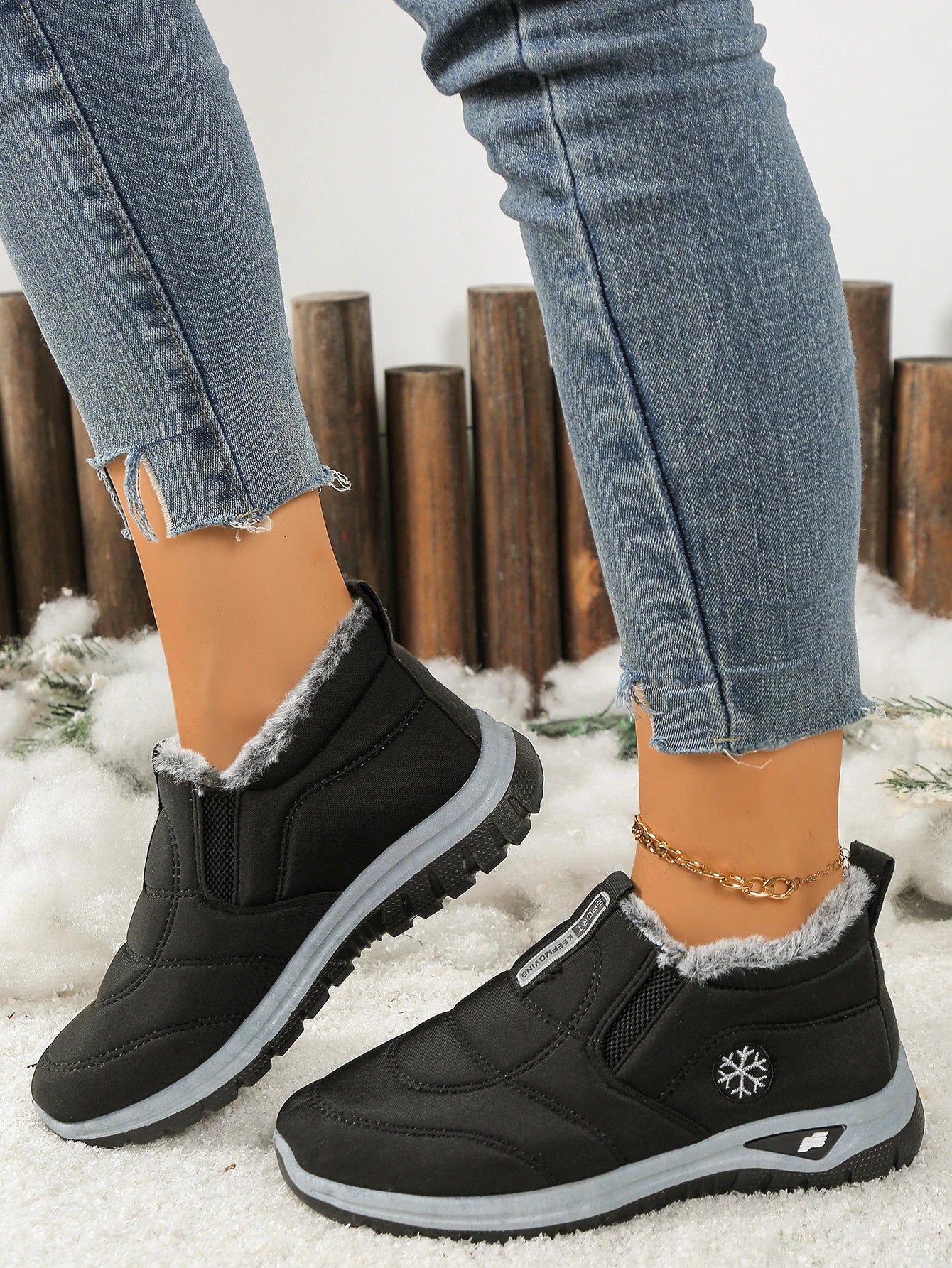 Women's shoes, casual shoes, fleece, thickened, warm, soft-soled, anti-slip and comfortable snow boots