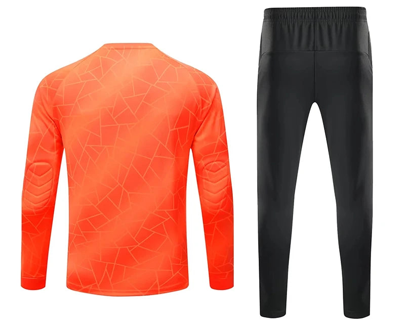 Men Kid 2024 Soccer Goalkeeper Uniform Protective Sponge Long Sleeve Football Training Goalkeeper Top Soccer Jersey Pants Custom