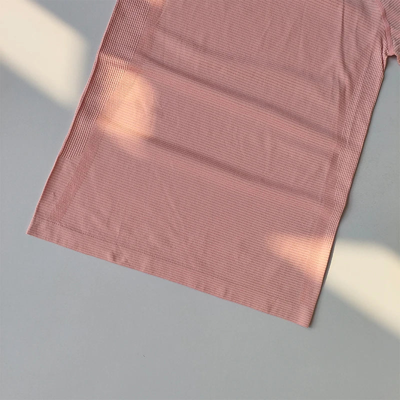 Sports Tops Quick-drying Ladies Fitness Running Yoga Short-sleeved Moisture-wicking Elastic Breathable Yoga Suit T-shirt