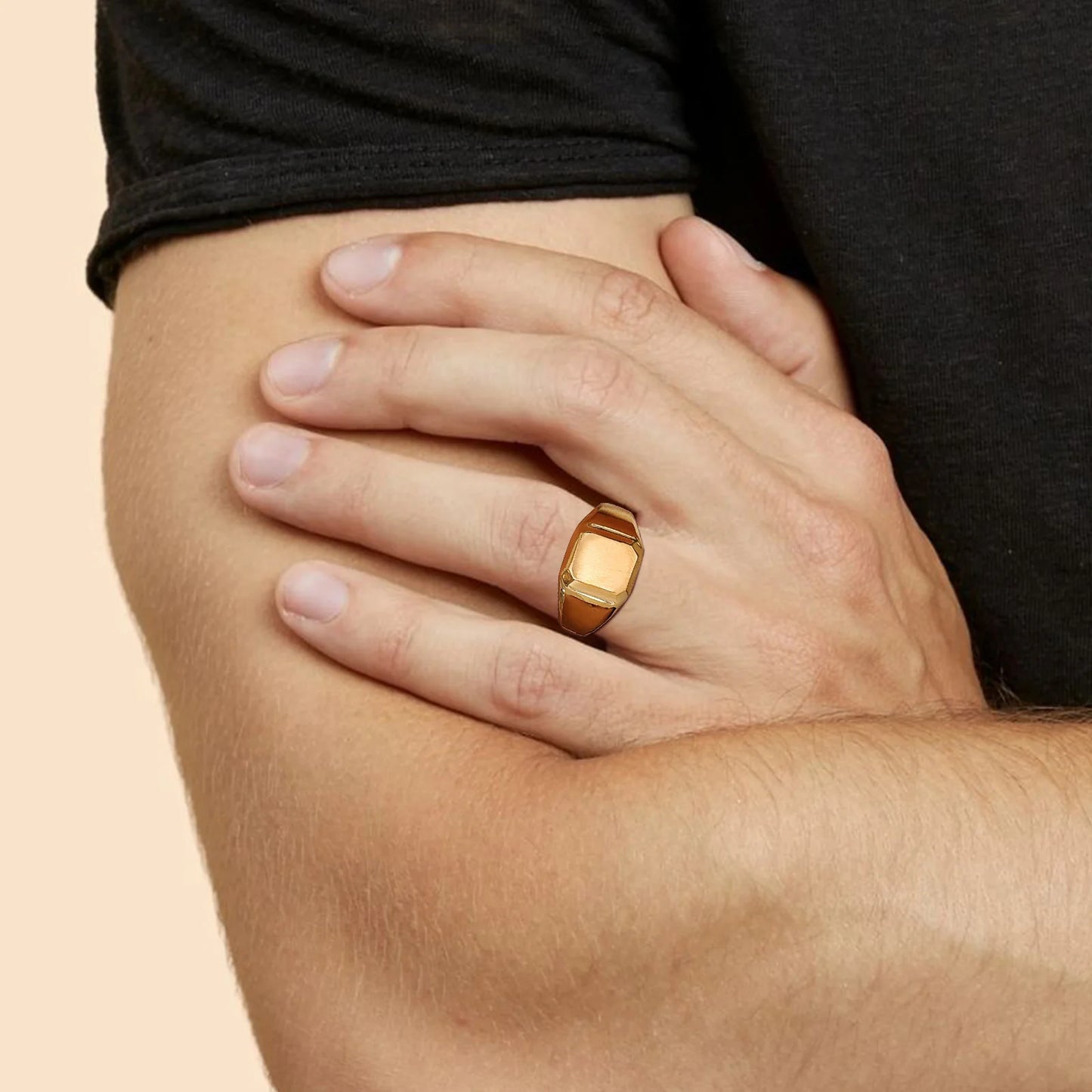 Plain Gold Stainless Steel Signet Ring – Unisex Chunky Ring