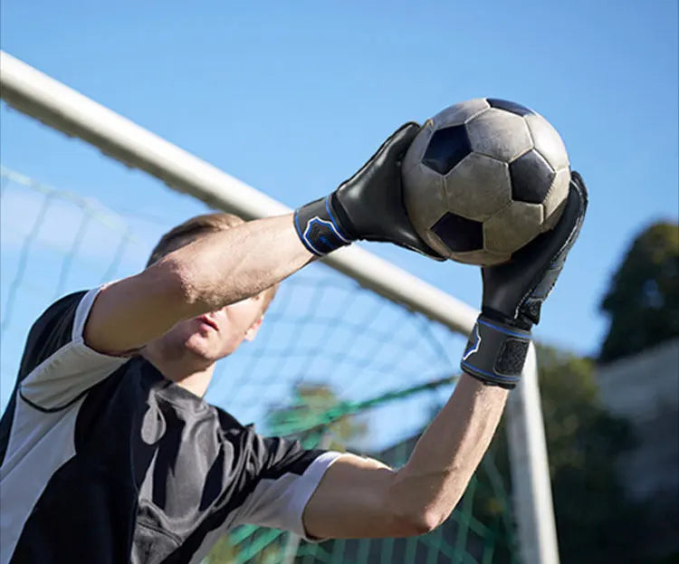 Soccer Goalie Gloves Youth Adult, Pro-Level Goalkeeper Gloves, High Performance Soccer Gloves with Pro-Tek Fingersave,