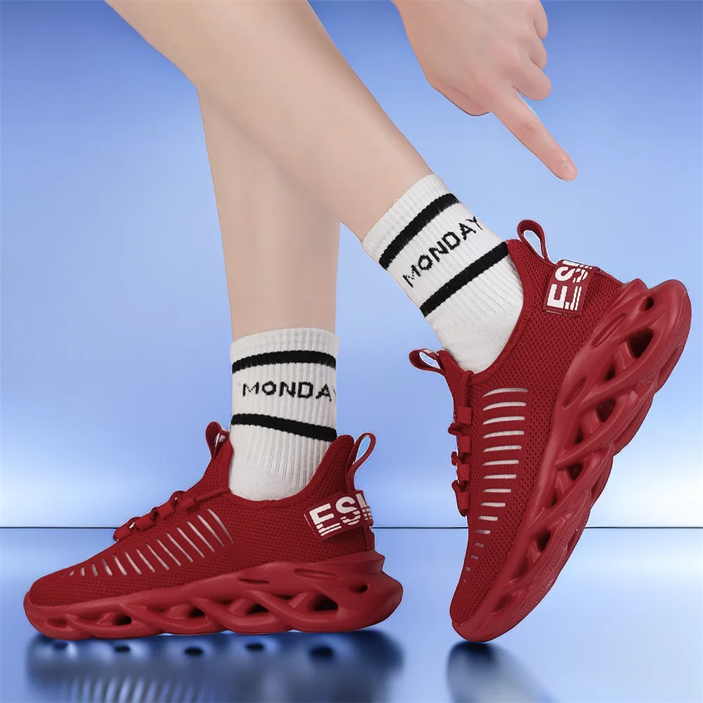 Hot Selling Men's Running Shoes Breathable Sports Sneakers Outdoor Non-Slip Sneakers Couple Casual  Comfortable Running Shoes