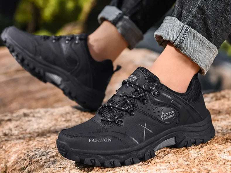 Men's Winter Snow Boots Waterproof Leather Ankle Boots Size 39-47