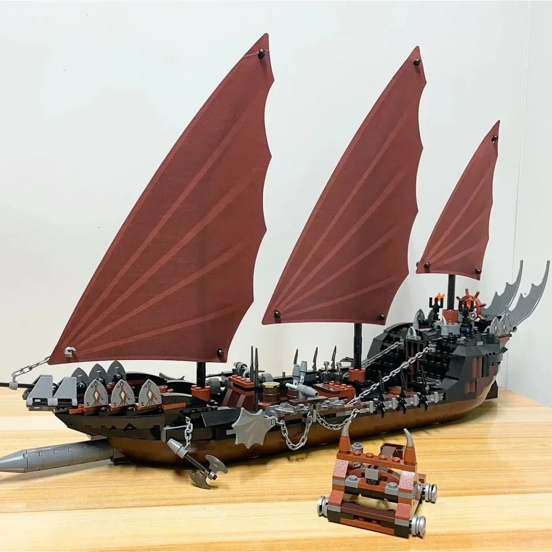 Ghost Pirate Ship Ambush Building Blocks Bricks Boat Kids  Birthday DIY Educational Toy Boy Adult Kids Gifts Toys 806PCS