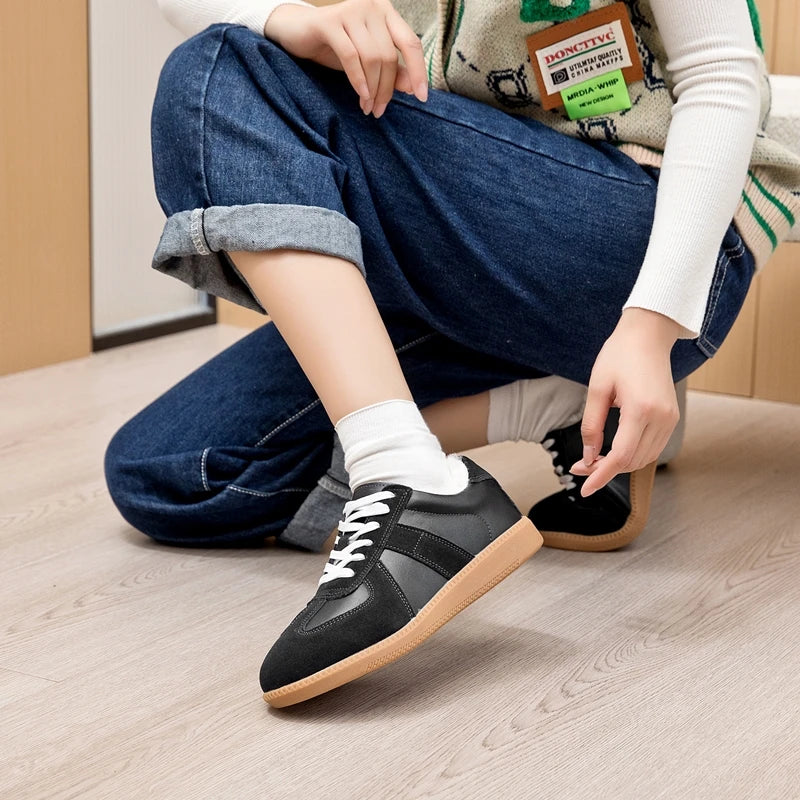 AIYUQI Women's Sneakers 2025 New Genuine Leather Ladies Moral Training Shoes Casual Spring Flat Shoes Women