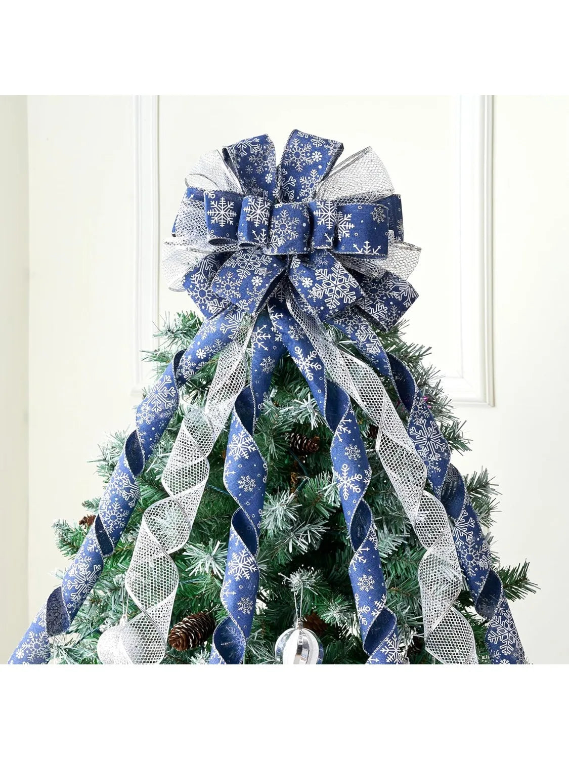 Glitter Snowflake Tree Topper Bow – Holiday Ribbon Decor