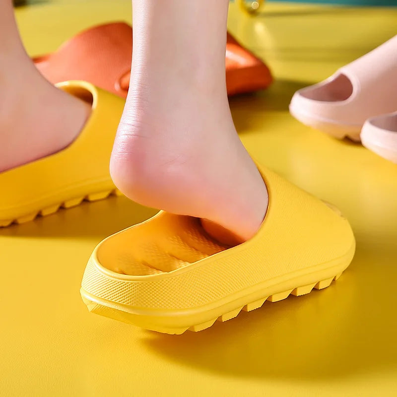 Men's EVA Indoor Slippers Anti-Slip Quick-Drying Anti-Odor