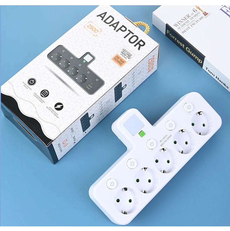 EU Plug Power Strip 4 AC Outlets 2 USB 1 Type-C Ports Two specifications Independent switch with small night light