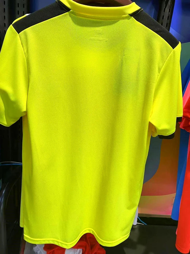 Football Kits 2025 Men Referee Uniforms Soccer Football Jerseys Shirts Pockets Judge Short Sleeve Team Shirt Sportswear Clothes