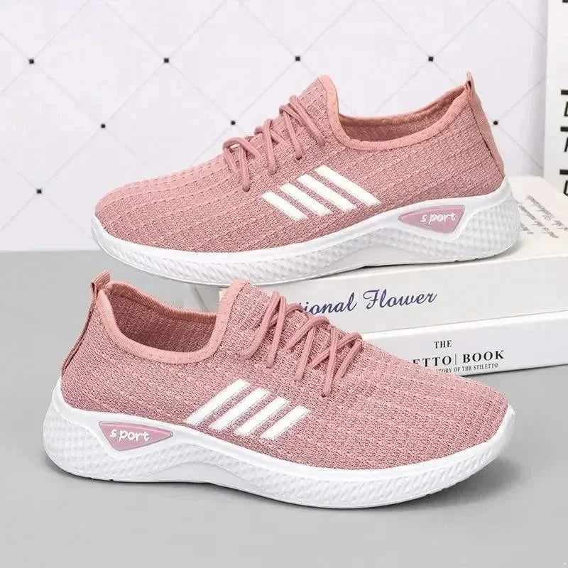 New 2025 Trendy Women's Mesh Low-Top Running Sneakers with Air Mesh for Spring and Summer Women Flat Shoes