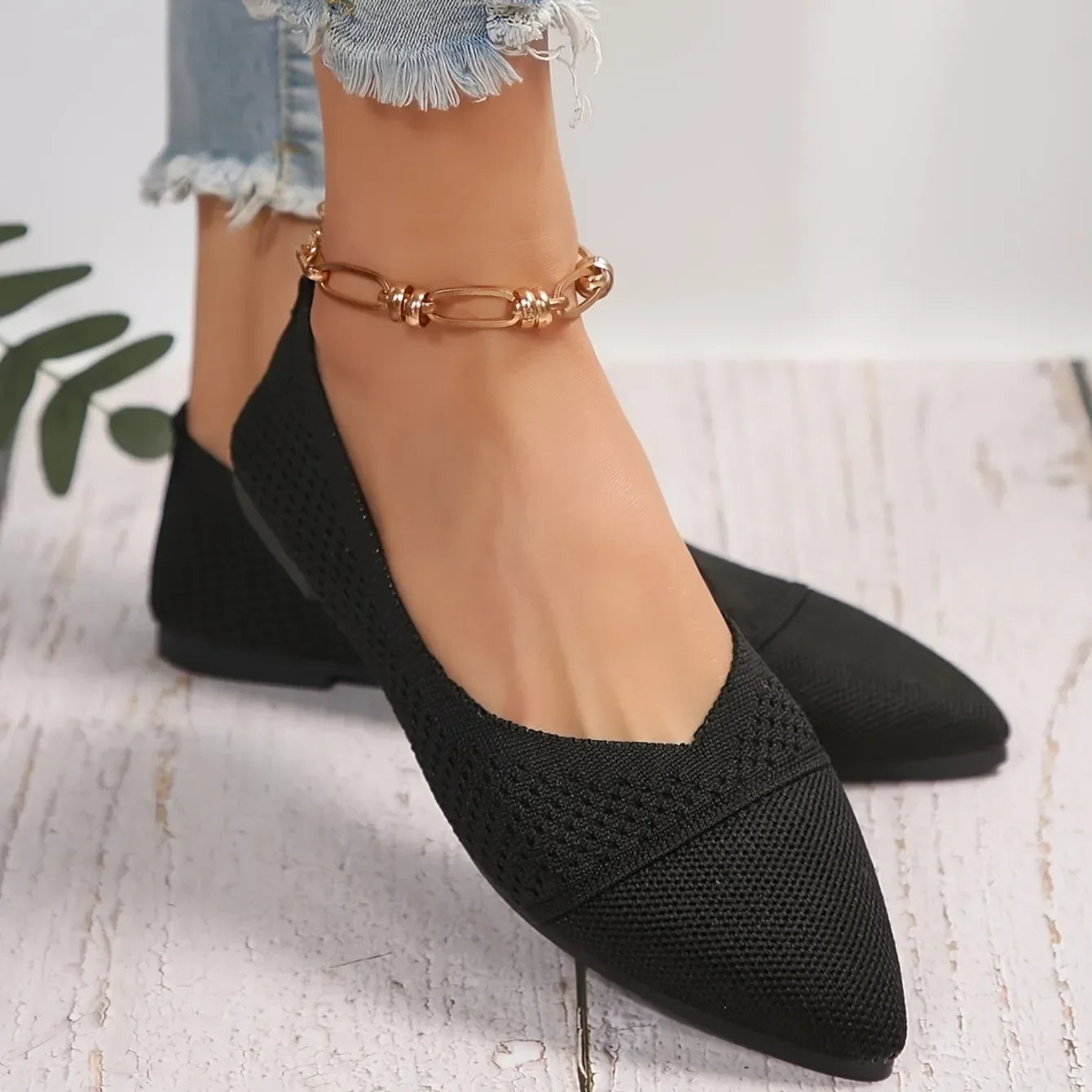 Women's Pointed Toe Flat Shoes Solid Color Knitted Slip on Ladies Shoes Casual Breathable Ballet Women Flat Shoes Loafers Women