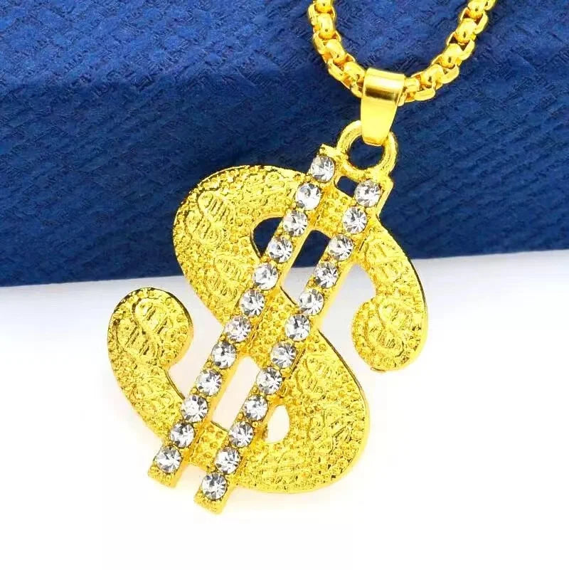 The 2025 new 2PCS hip-hop style declaration card Spades heart necklace is suitable for both men and women to wear. It is a penda