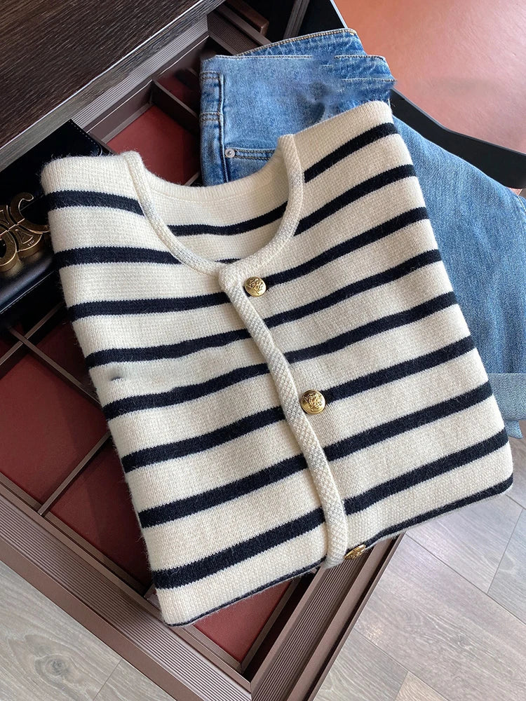 AOSSVIAO New 2025 Women Spring Autumn Sweaters O-neck Stripe Knitted Cardigan Fashion Long Sleeve Casual Short Tops Korean Style
