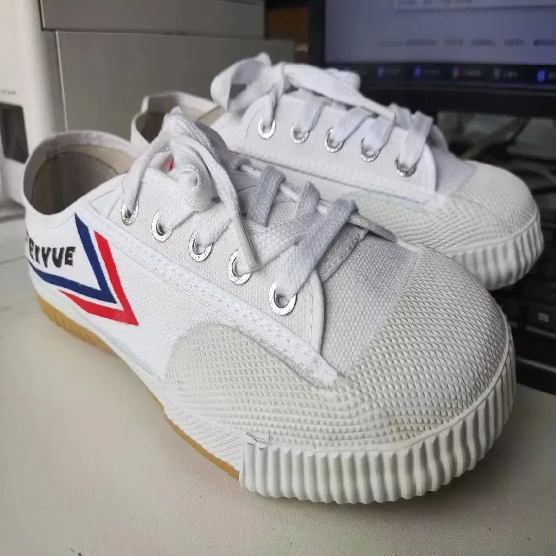 Kung Fu Karate Footwear Sports Training Sneakers Kung Fu Wushu Shoes Martial Arts Tai Chi Taekwondo Chinese Shoes Wushu Mujer