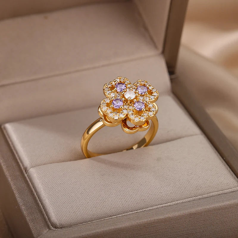 Luxury Four Clover Flower Ring – Fidget & Anti-Stress Design