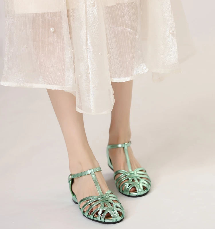 ZAROY Summer Cross Strap Flat Sandals Women Round Toe Ankle Buckle Hollow Casual Roman Sandalia Zapatos De Mujer сандали