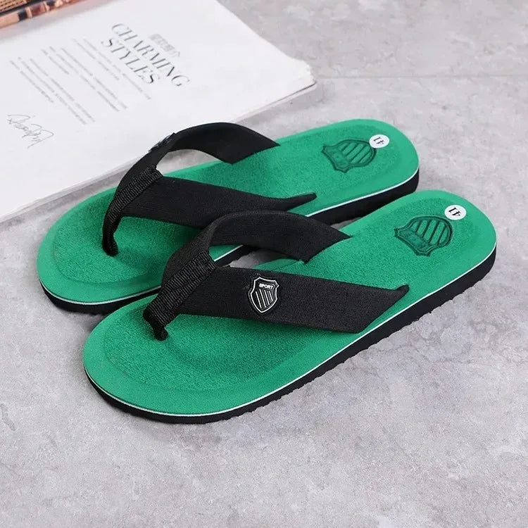 High Quality  Men Flip Flops Beach Sandals Non-Slip Casual Flat Shoes Slippers Indoor House Shoes For Men Outdoor Slides