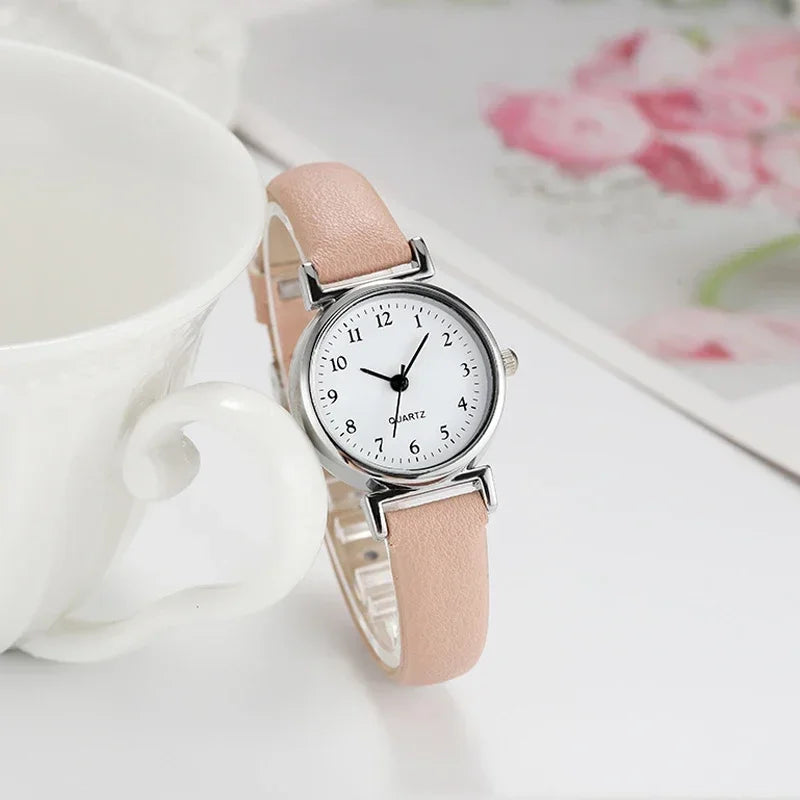 Women’s Fashion Quartz Watch with Small Dial – Elegant Leather Strap Casual Timepiece