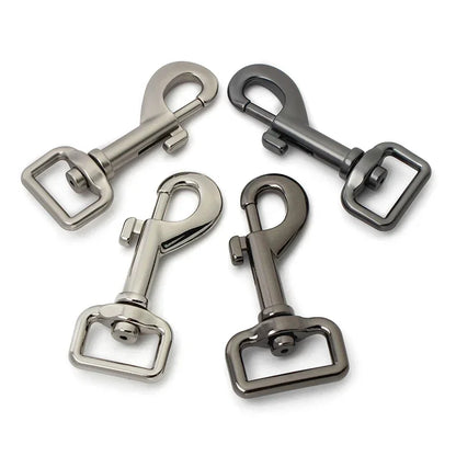 Auto Locking Carabiner With Swivel Ring For Dog Leash