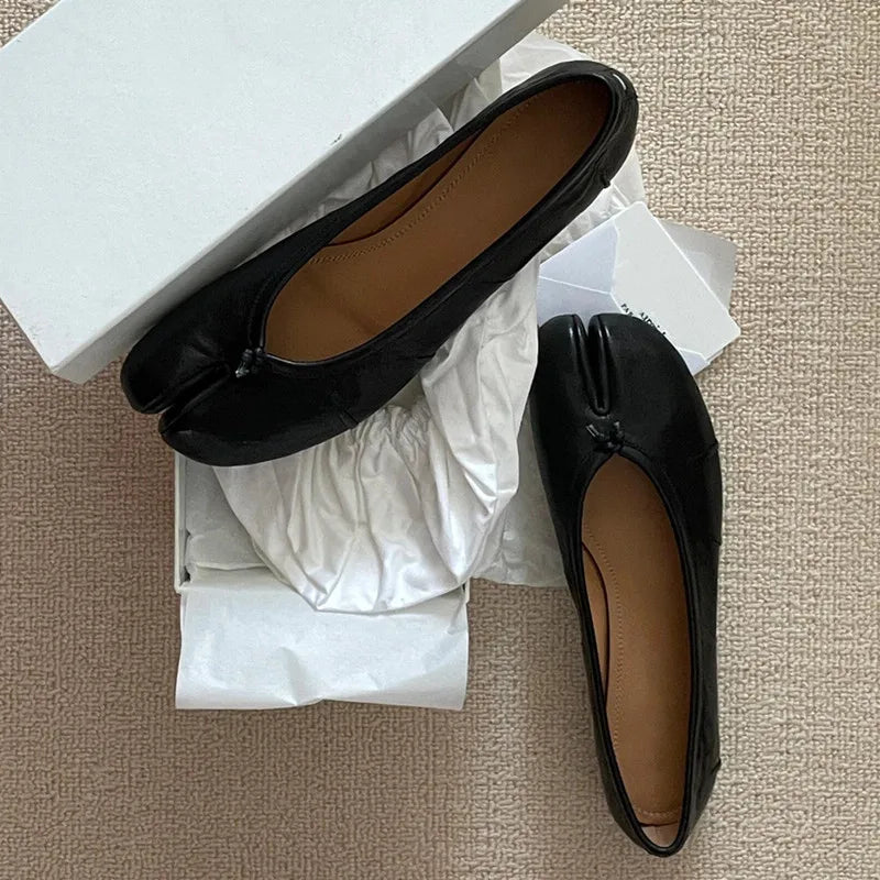 Fashion Soft Leather Split Toe Women Tabi Ballet Flats Spring Autumn Comfortable Walking Lazy Loafers Casual Girls Dance Shoes
