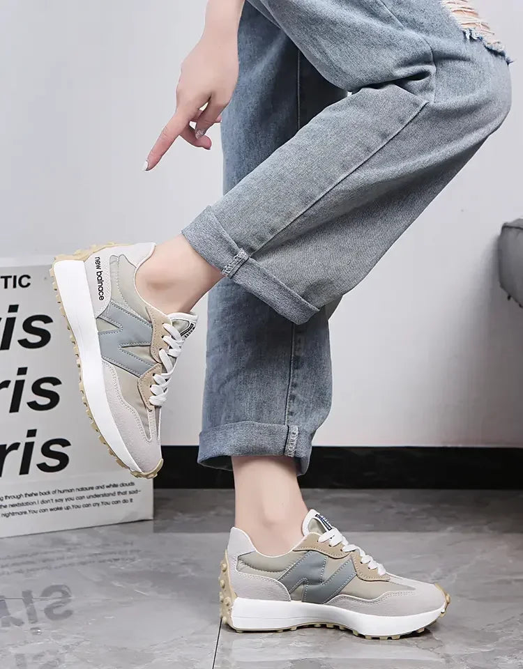 Women Casual Shoes Fashion Breathable Walking Flat Shoes Sneakers Women 2025 Gym Vulcanized Shoes White Female Footwear