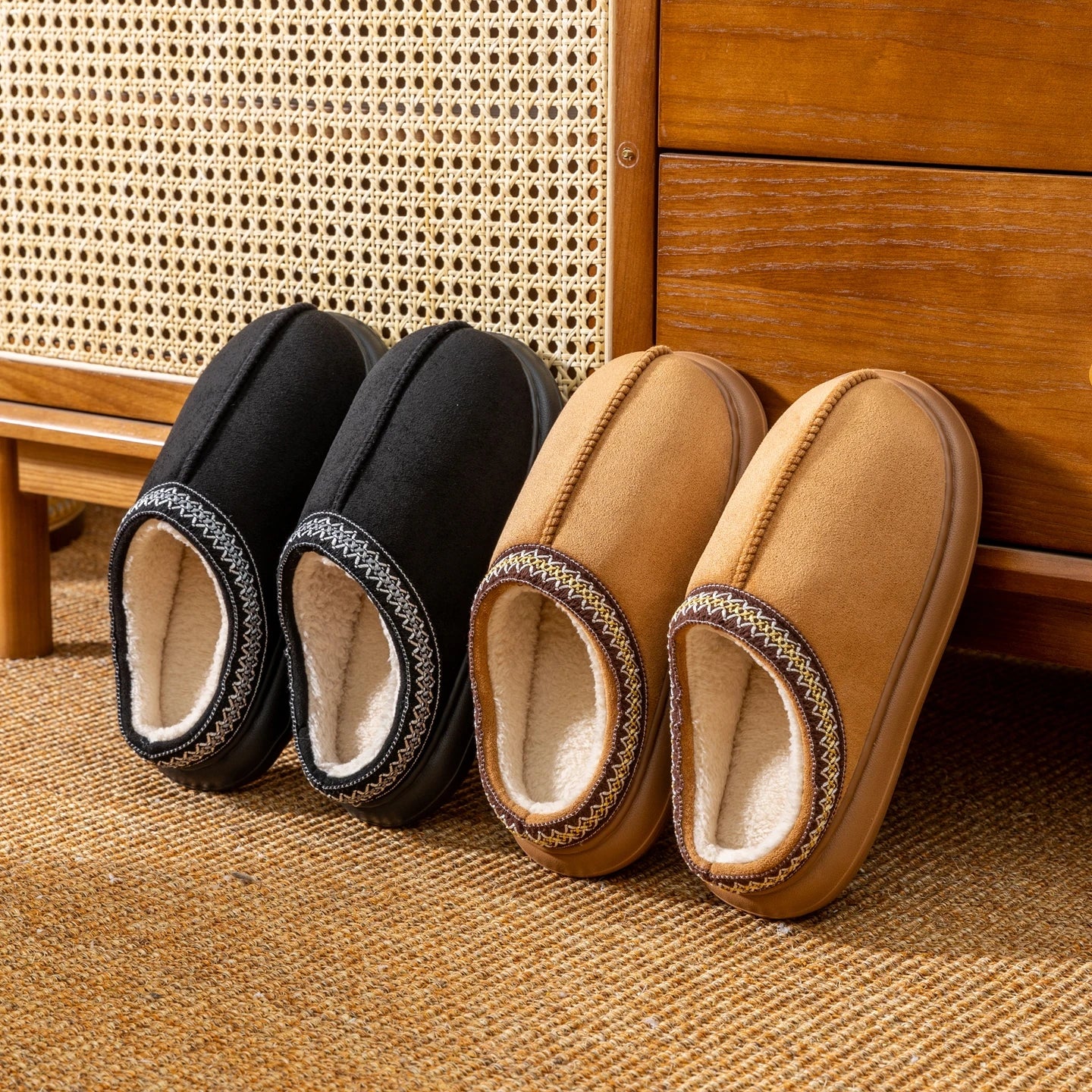 Mens Plush Fleece Lined Slippers With Thick EVA Sole Indoor Outdoor Non Slip