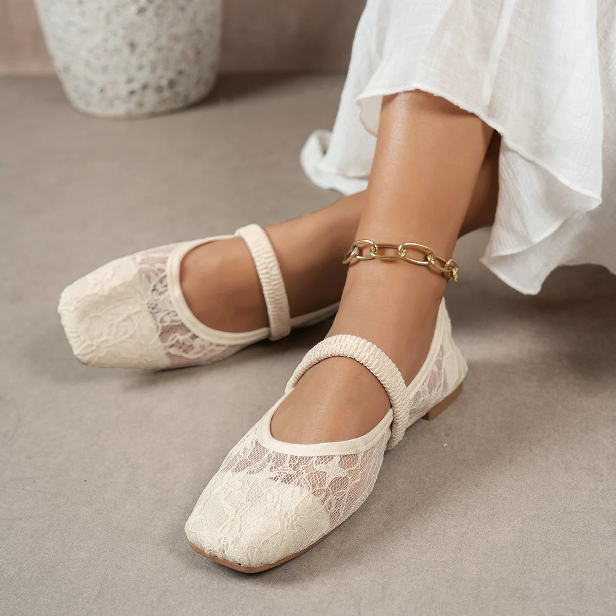 Ballet-style mesh flat shoes for women, French pastoral-style small square-toe single shoes, Mary Jane shoes