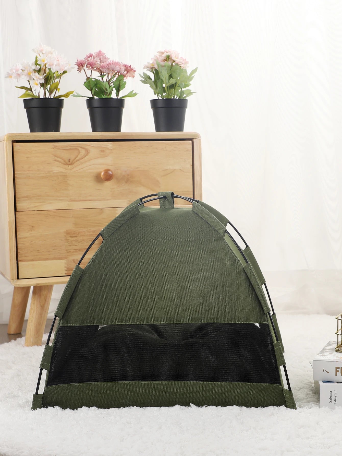 Pet Tent Bed – Soft, Comfortable, Indoor Cat Furniture
