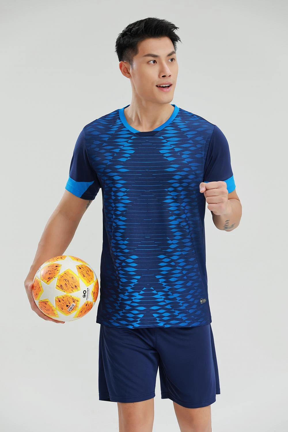 Mens Women Kids Soccer Set Short Sleeve Football Jerseys Uniforms Shirts Shorts Team Training Sport Kit Clothing Suit Breathable