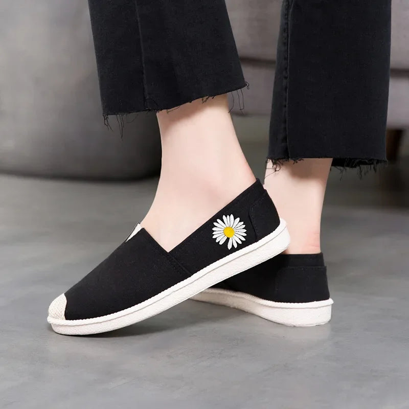 2023 Shoes Women's Summer Mesh Breathable Flat Shoes Ladies Comfort Light Sneaker Socks Women Slip on Loafers Zapatillas Muje