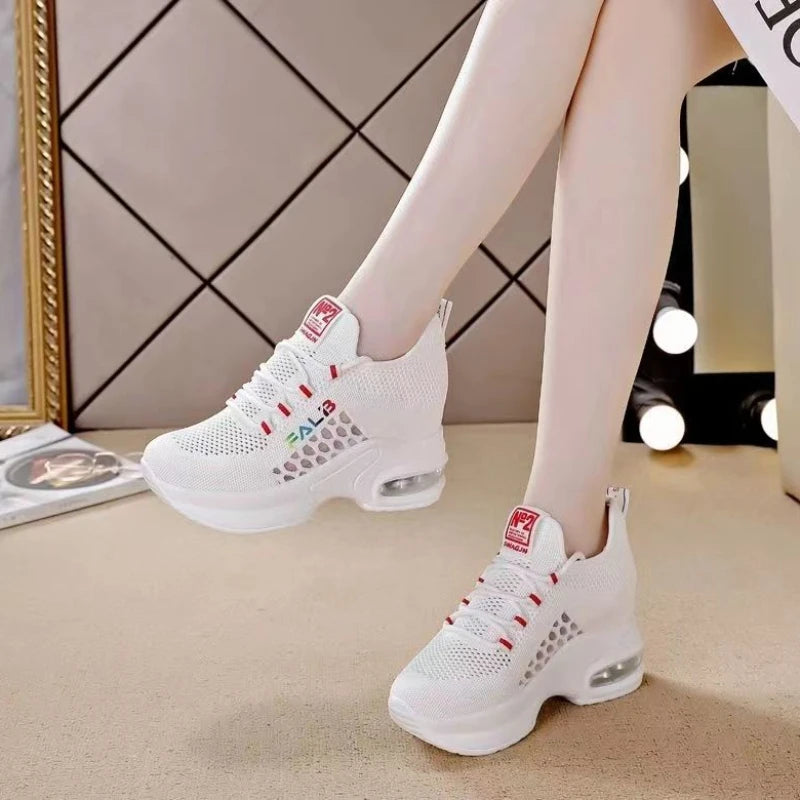 Breathable Thick Bottom Comfortable Women's Sneakers 2024 New Womens Lace Up Wedge Shoes Versatile Female Shoes