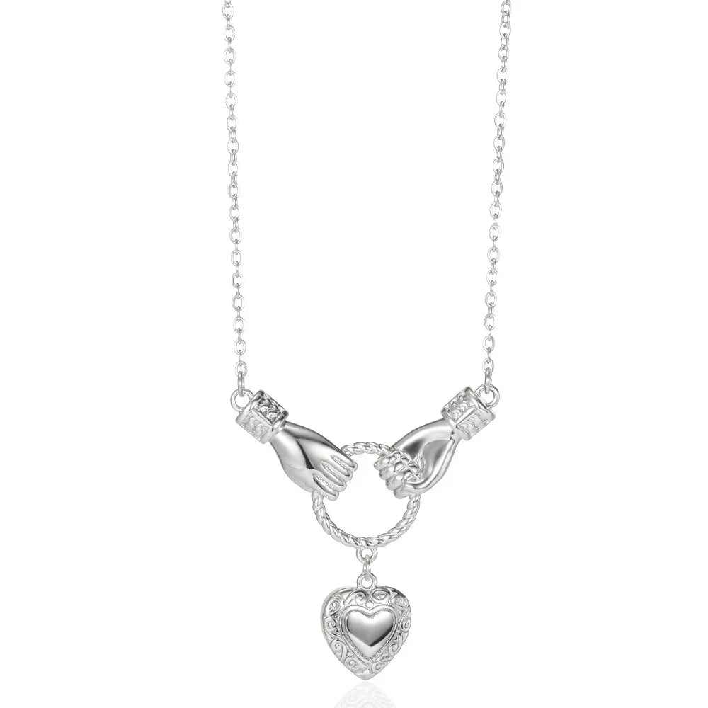Stainless Steel Love Heart Necklace For Women 2025 New Trendy Lip Chain Simple Pendant Necklace Jewelry free shipping