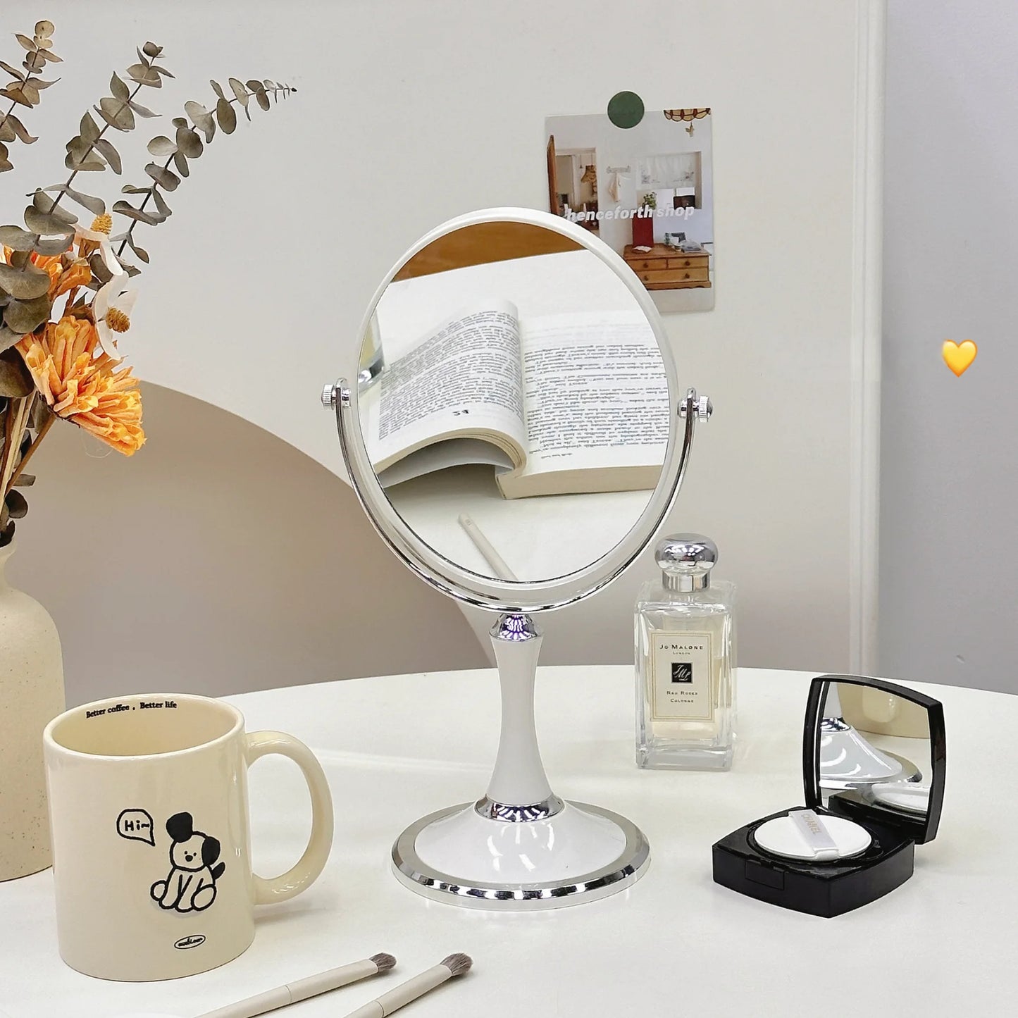 Elegant 360° Rotating Makeup Mirror (3X Zoom)
