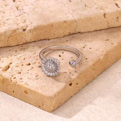 Four Clover Flower Ring Metal With 18K Gold Plating Fidget Anti Stress