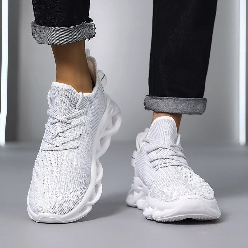 Men Shoes Comfortable Sneakers Breathable For Mesh Tennis Sports Running Waling Outdoor Red Flying Weave Women Slip-on Gym Shoes