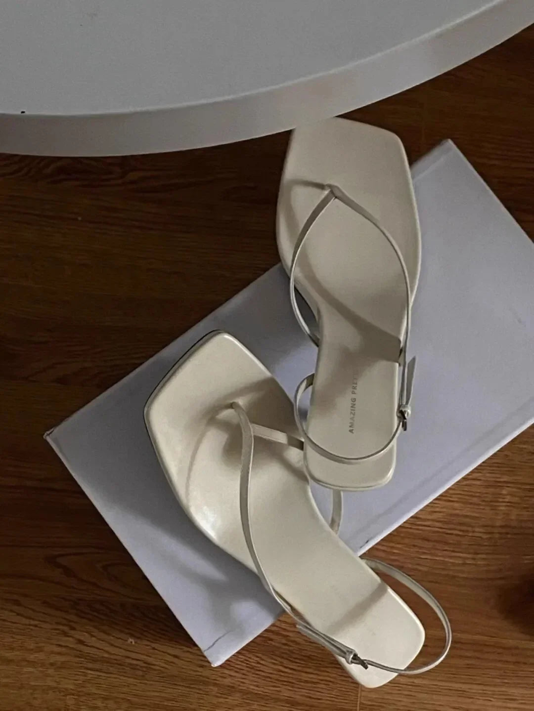 Retro Square Toe Clip Toe Sandals Kitten Heel Back Strap Brown Solid Concise French Style Sexy Fashion Women Shoes Summer Casual