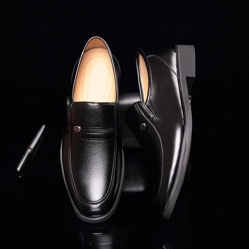 Leather Men's Slip-On Breathable Formal Shoes, Black, Sizes 38-44, Loafers