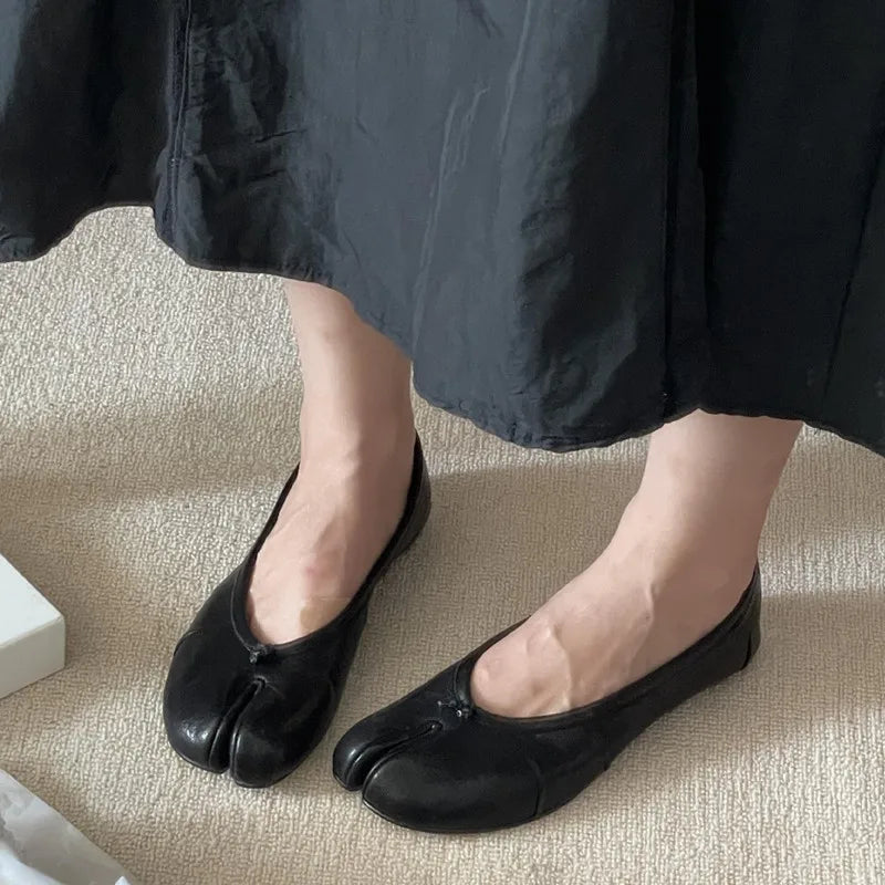 Fashion Soft Leather Split Toe Women Tabi Ballet Flats Spring Autumn Comfortable Walking Lazy Loafers Casual Girls Dance Shoes