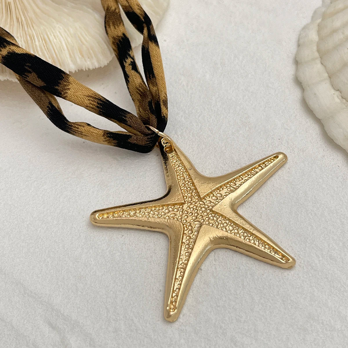 Ingemark 7 Styles Ethnic Multilayer Velvet Chain Necklace Women 2025 New Fashion Metal Conch Starfish Heart Pendant Neck Jewelry